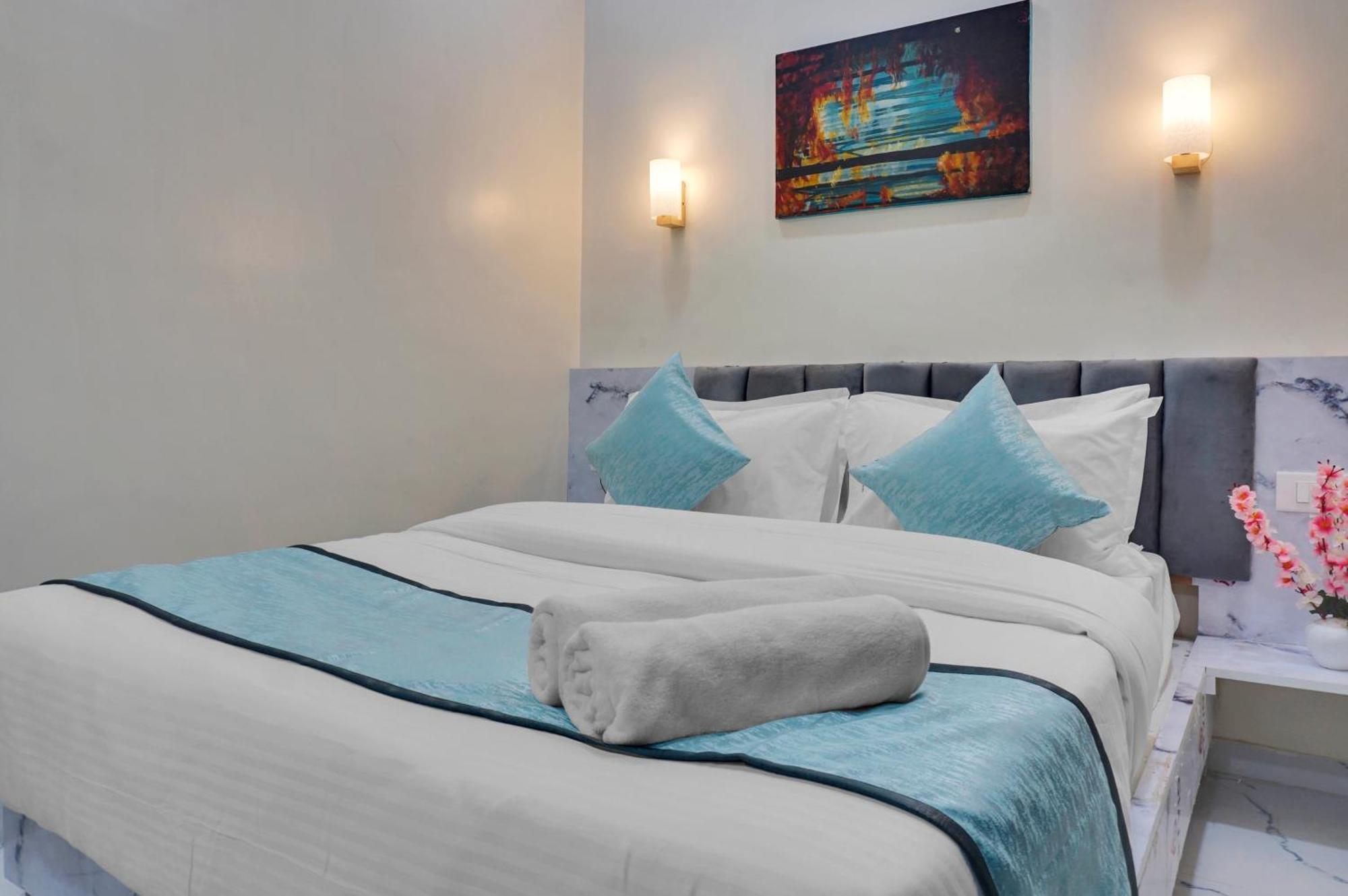 Urban Hometel Pune Exterior foto